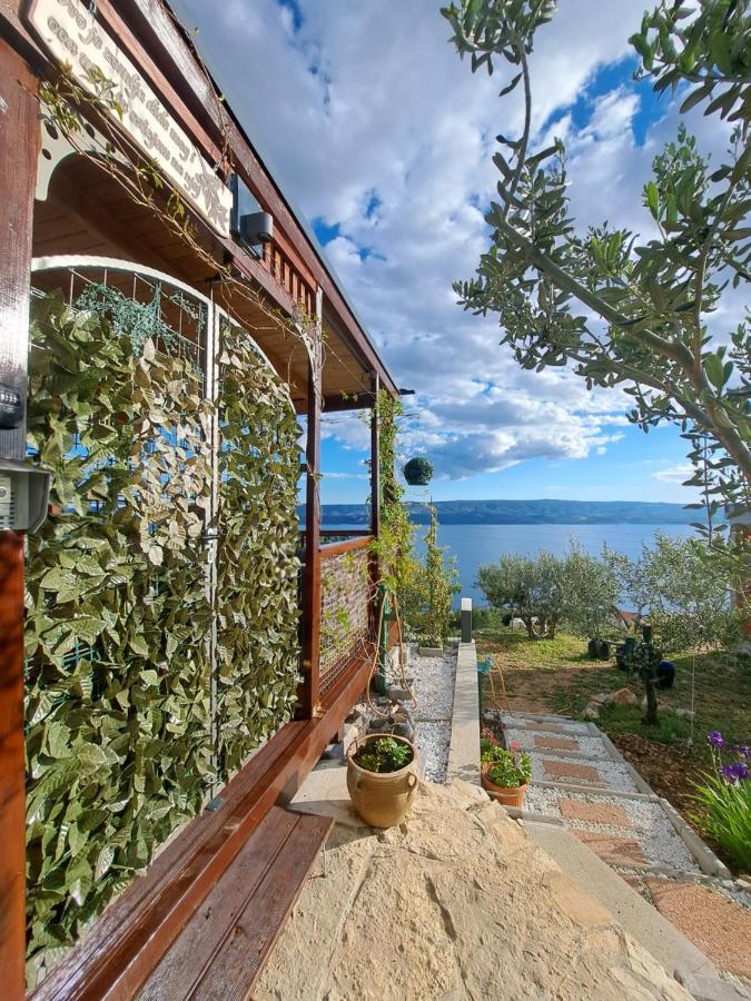 Bella Vista With Jacuzzi 1 Villa Omiš Eksteriør bilde